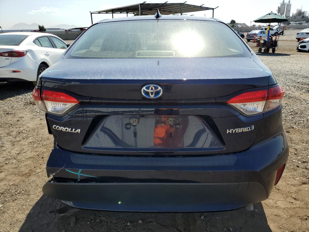 2021 Toyota Corolla Le VIN: JTDEAMDE5MJ008837 Lot: 74140164