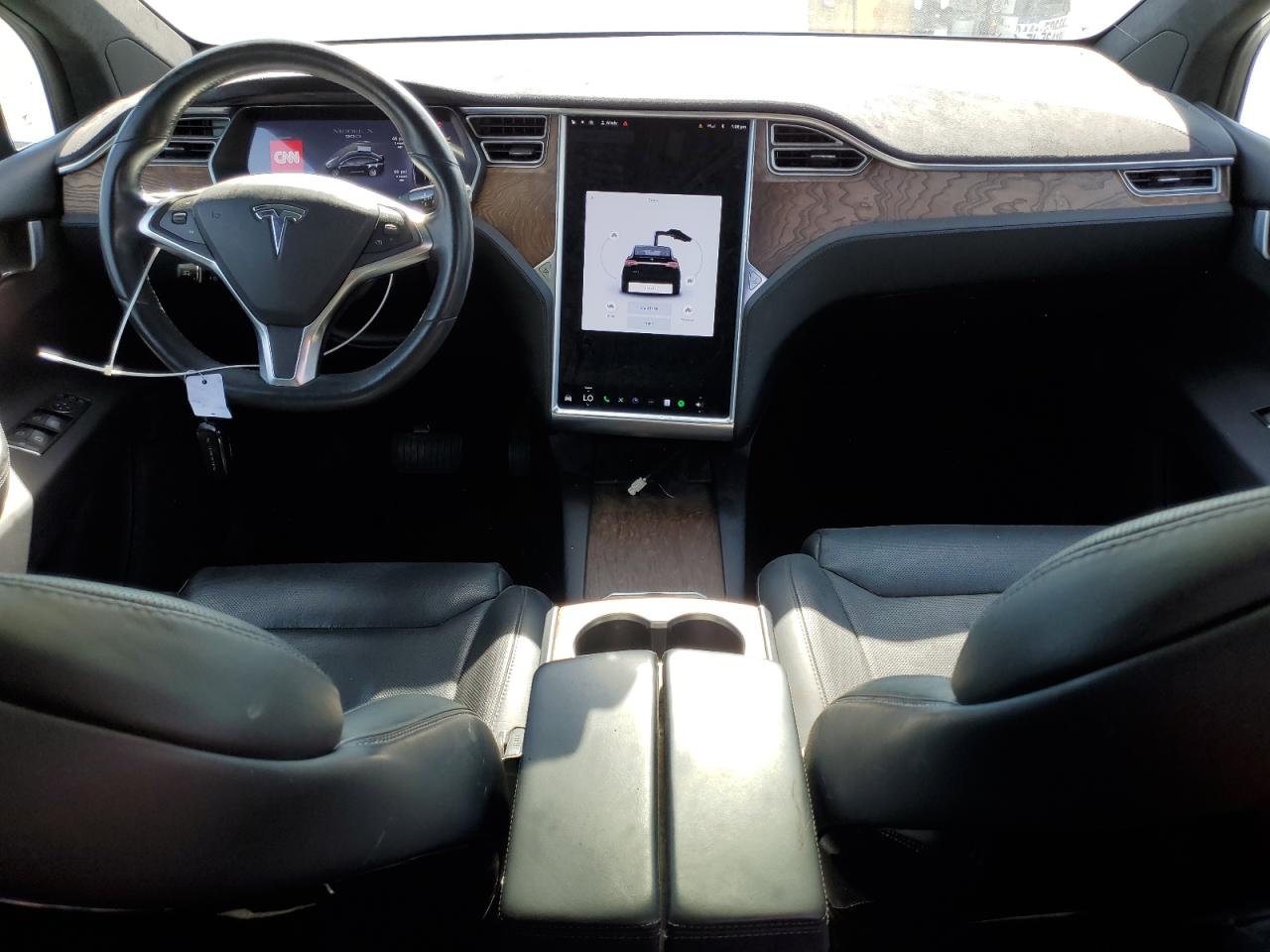 5YJXCBE29GF018939 2016 Tesla Model X