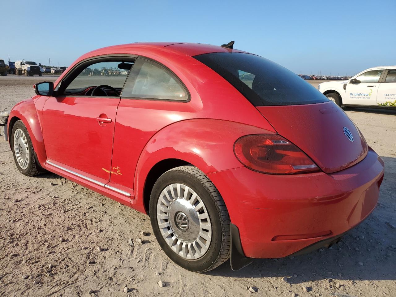 2014 Volkswagen Beetle - Image 2