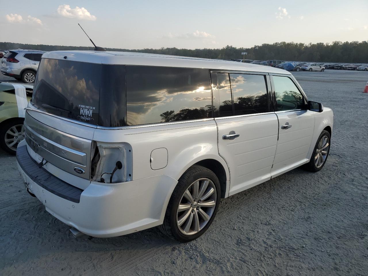 2015 Ford Flex - Image 3