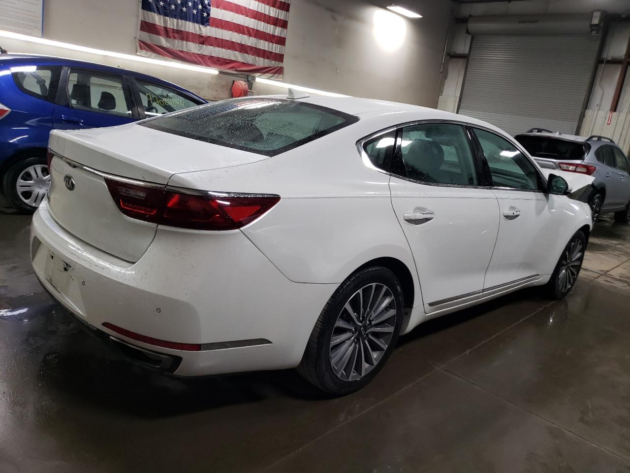 2017 Kia Cadenza Premium VIN: KNALC4J12H5080626 Lot: 77097724