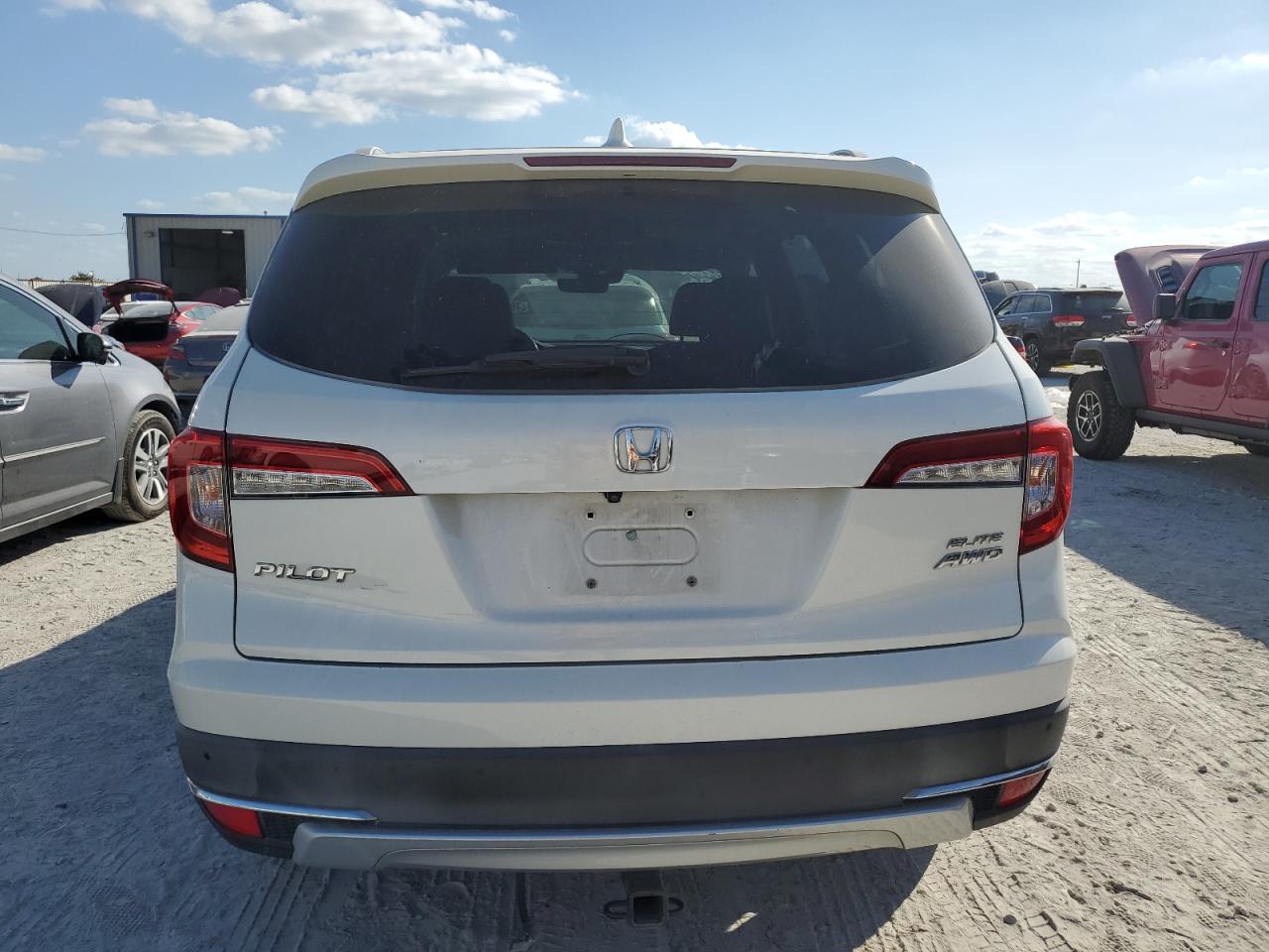 2019 Honda Pilot Elite VIN: 5FNYF6H00KB022187 Lot: 76760054