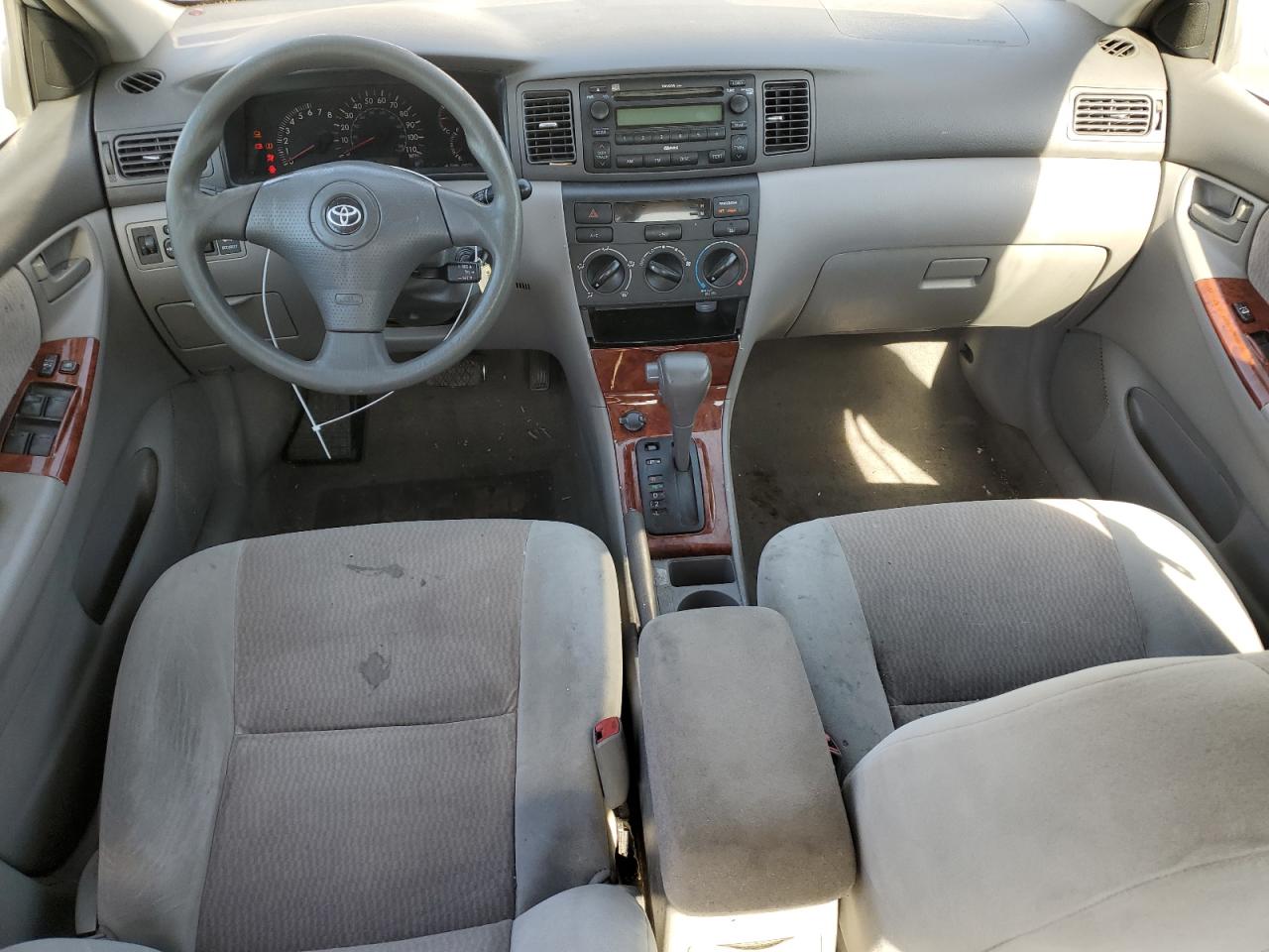 2008 Toyota Corolla Ce VIN: 1NXBR32E58Z039045 Lot: 74485974