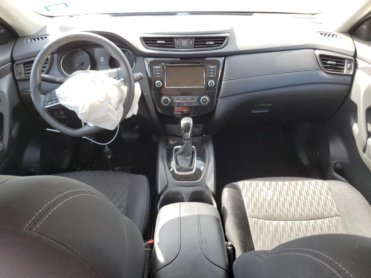 2019 Nissan Rogue - Image 8
