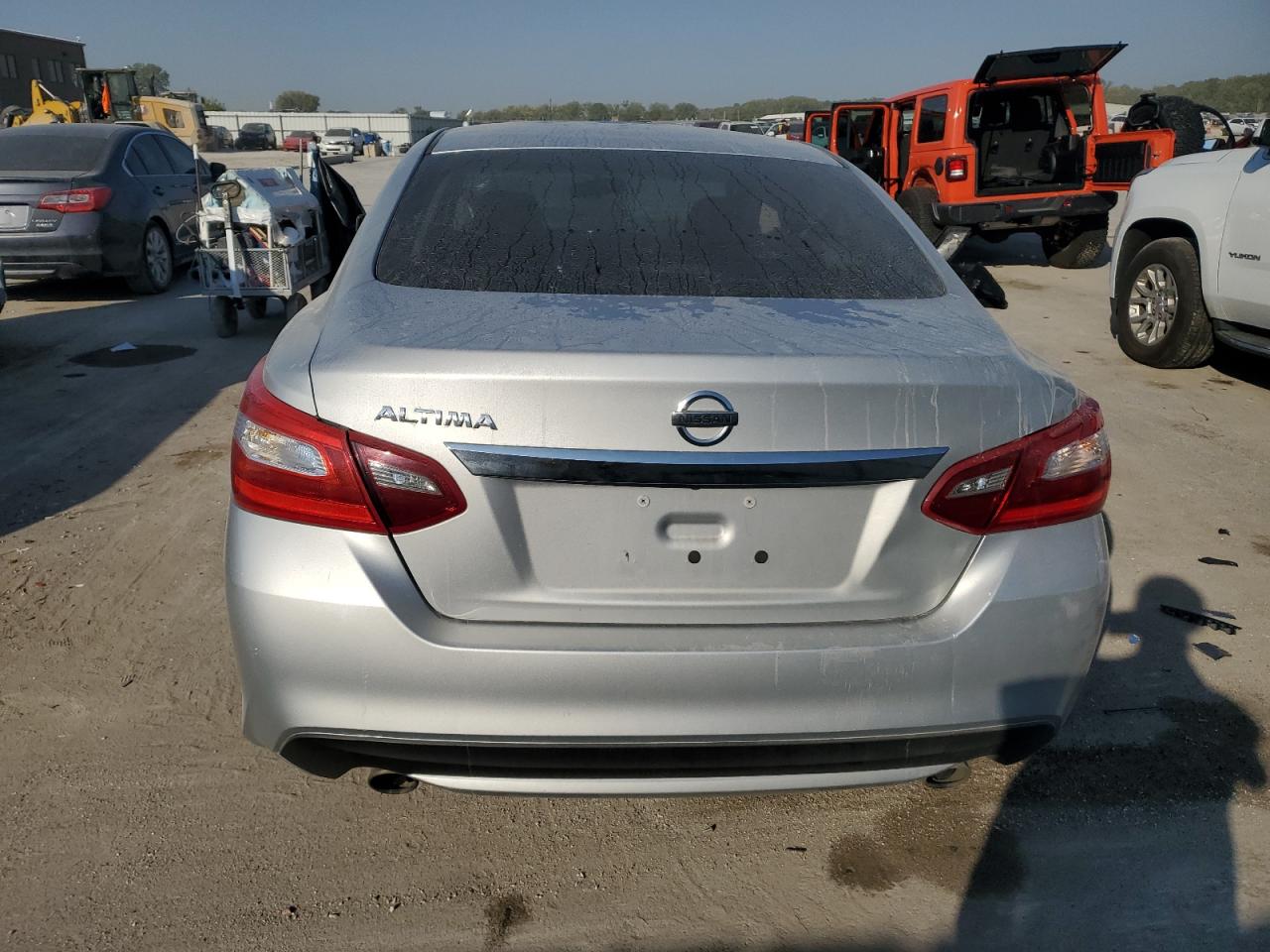 2018 Nissan Altima - Image 6