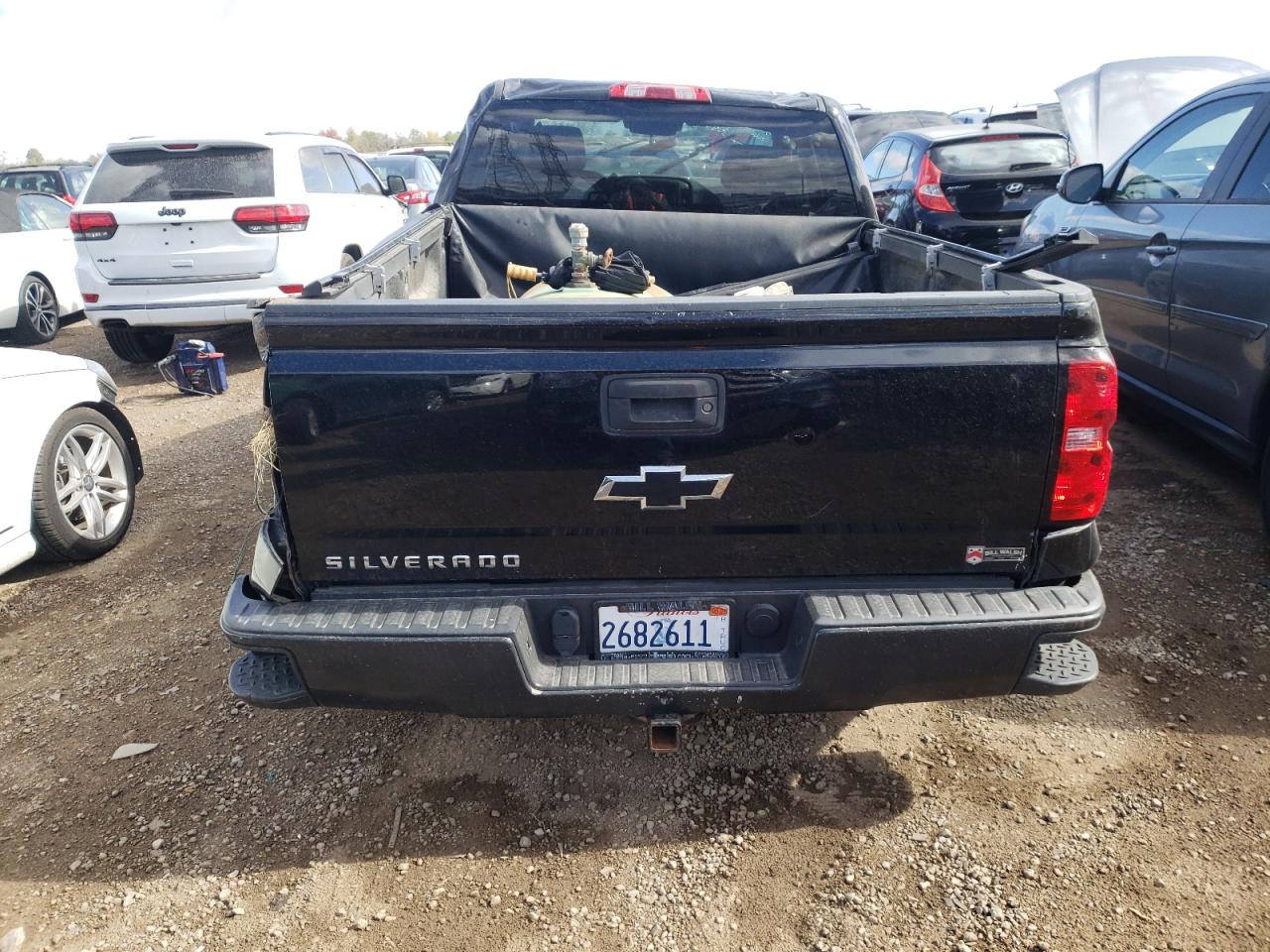 2015 Chevrolet Silverado - Image 6