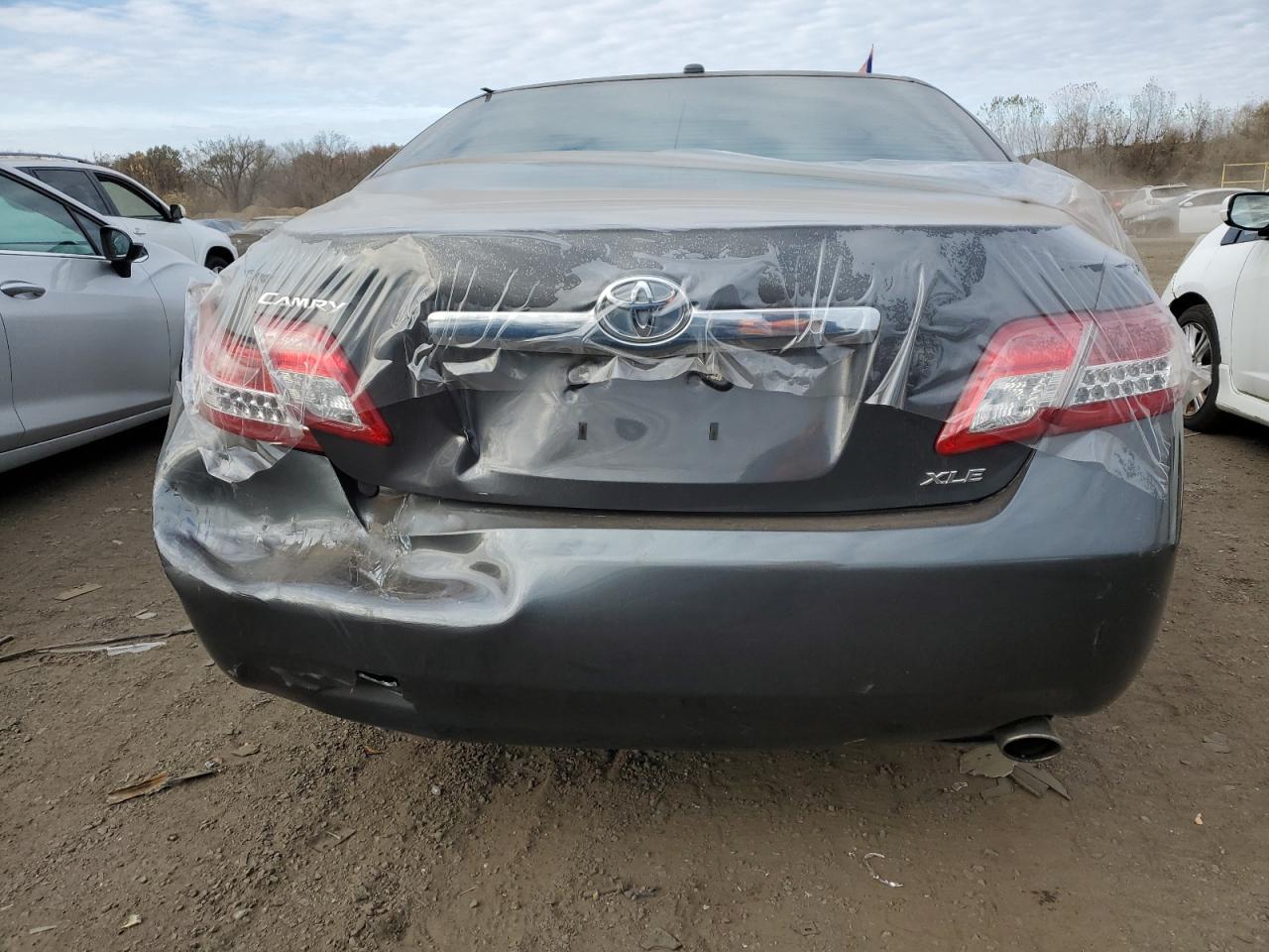 2011 Toyota Camry Base VIN: 4T1BF3EK4BU185678 Lot: 77942364