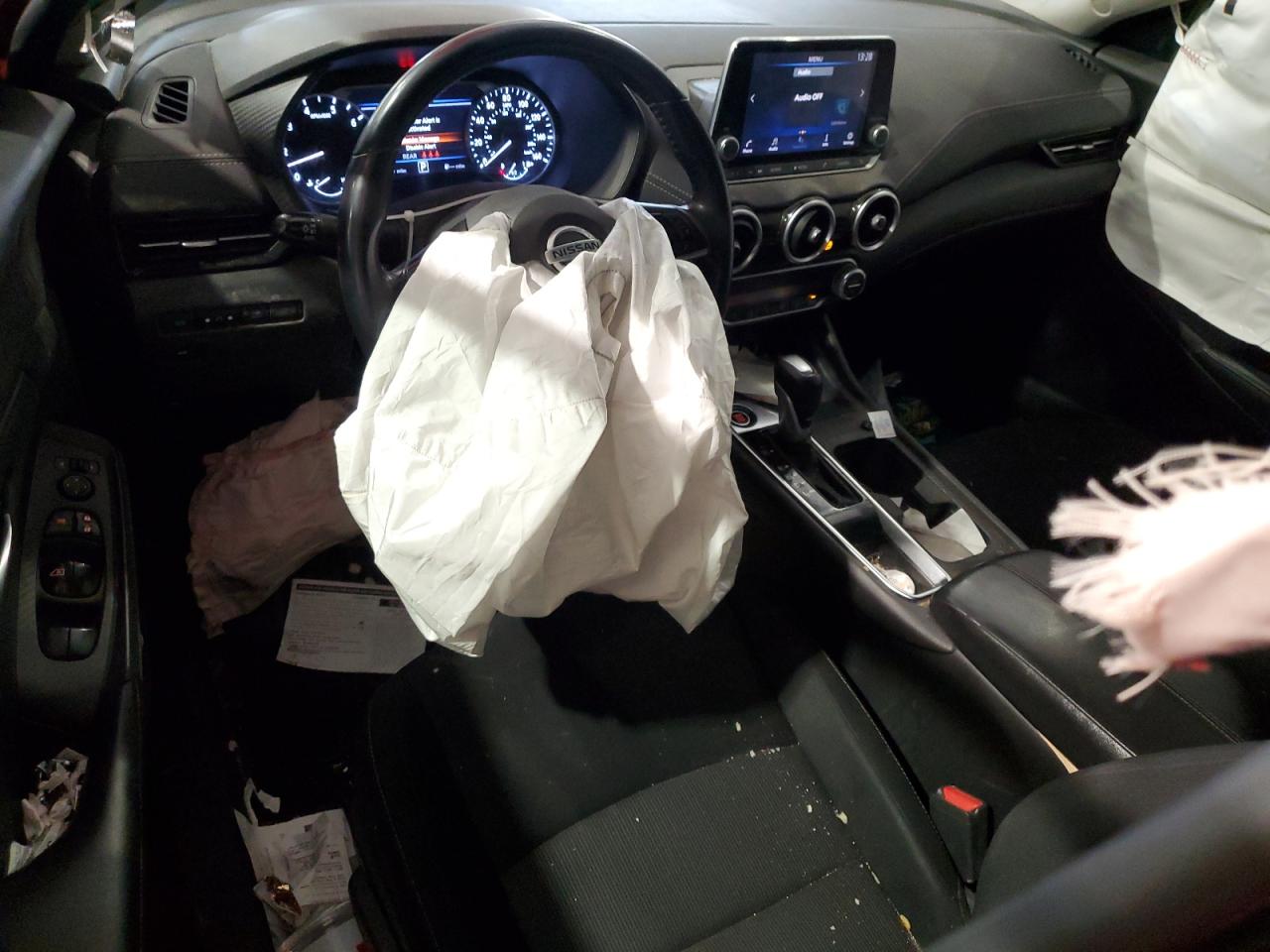 2020 Nissan Sentra - Image 8
