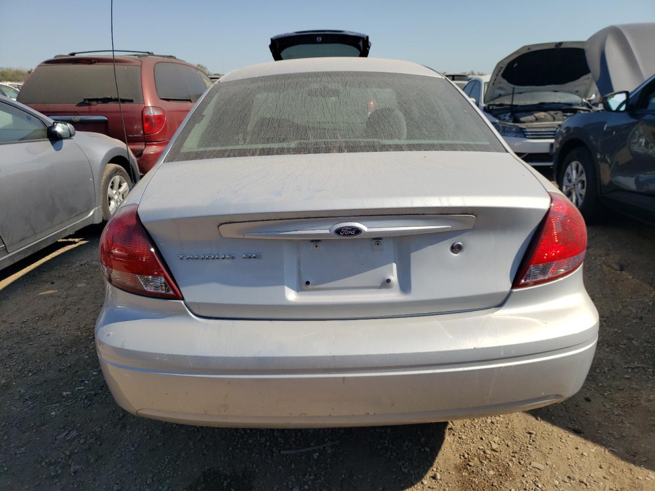 2007 Ford Taurus Se VIN: 1FAFP53U77A121975 Lot: 74960214