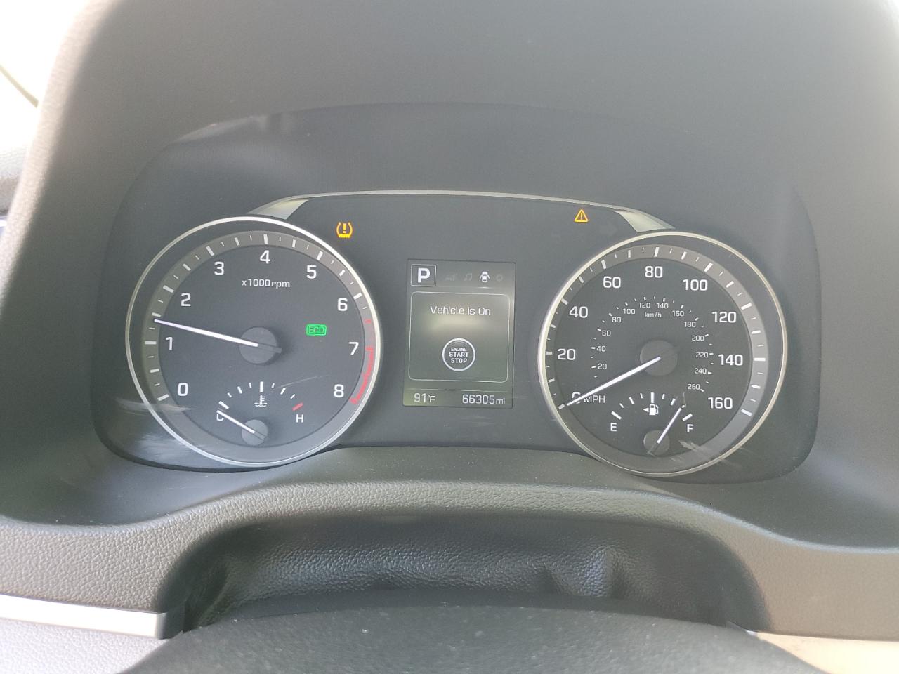 2018 Hyundai Elantra - Image 9