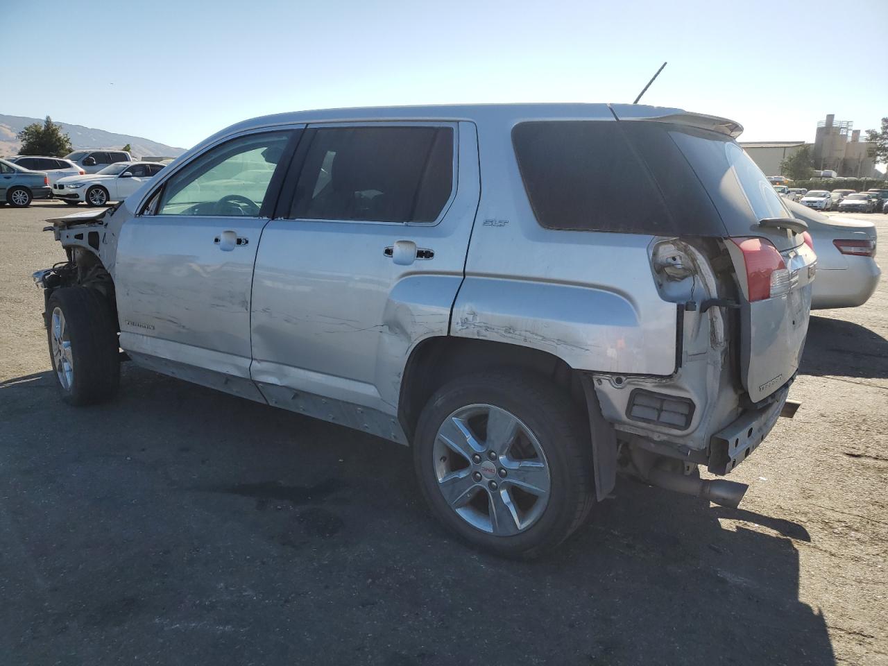 VIN 2GKFLYE30F6275732 2015 GMC TERRAIN no.2