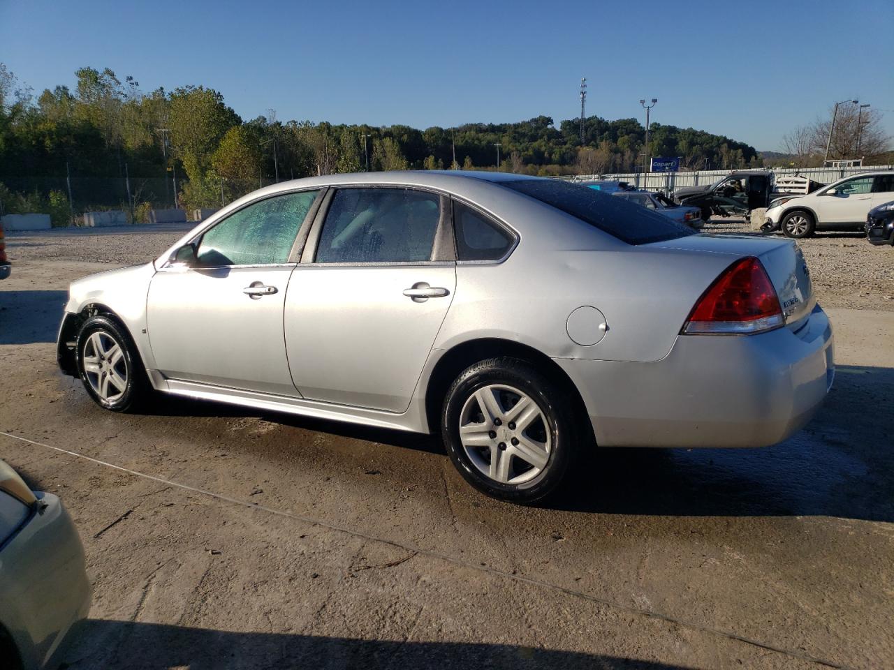 2010 Chevrolet Impala - Image 2