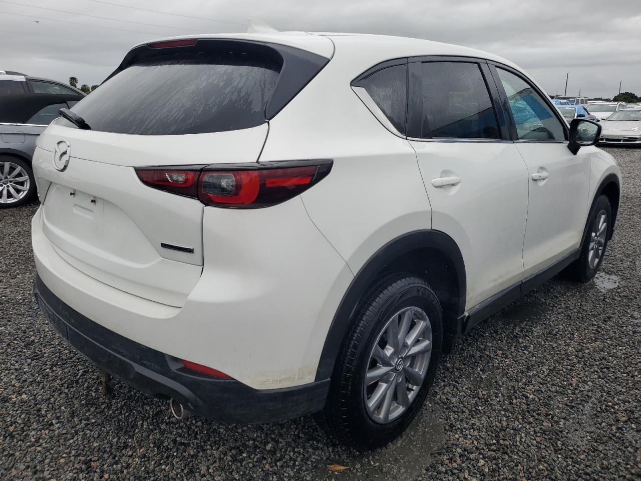 2023 Mazda CX-5 - Image 3