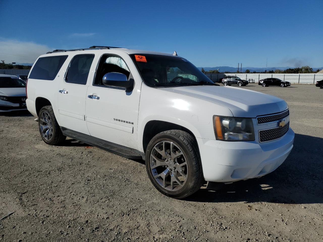 2011 Chevrolet Suburban - Image 4