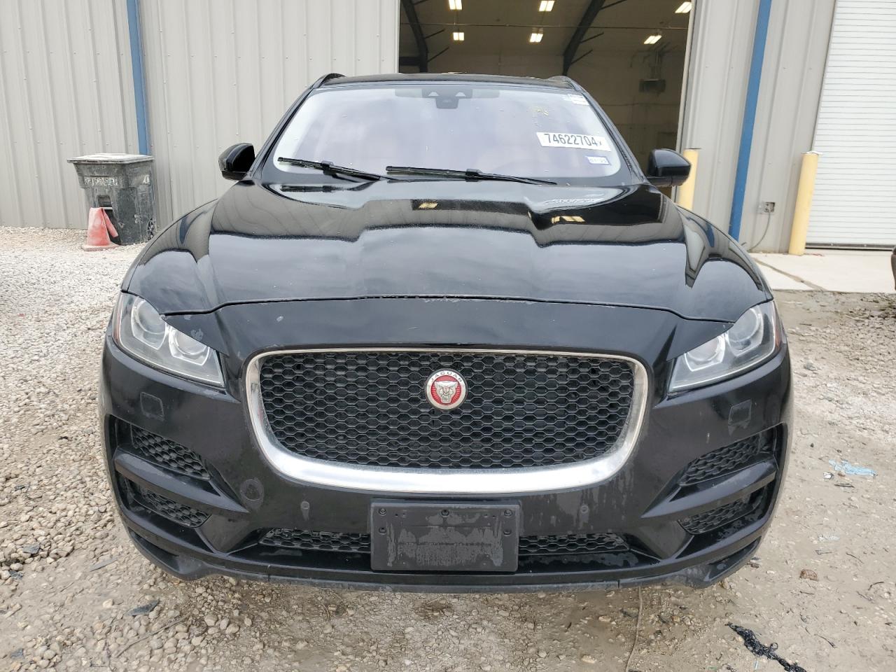 2017 Jaguar F-Pace - Image 5
