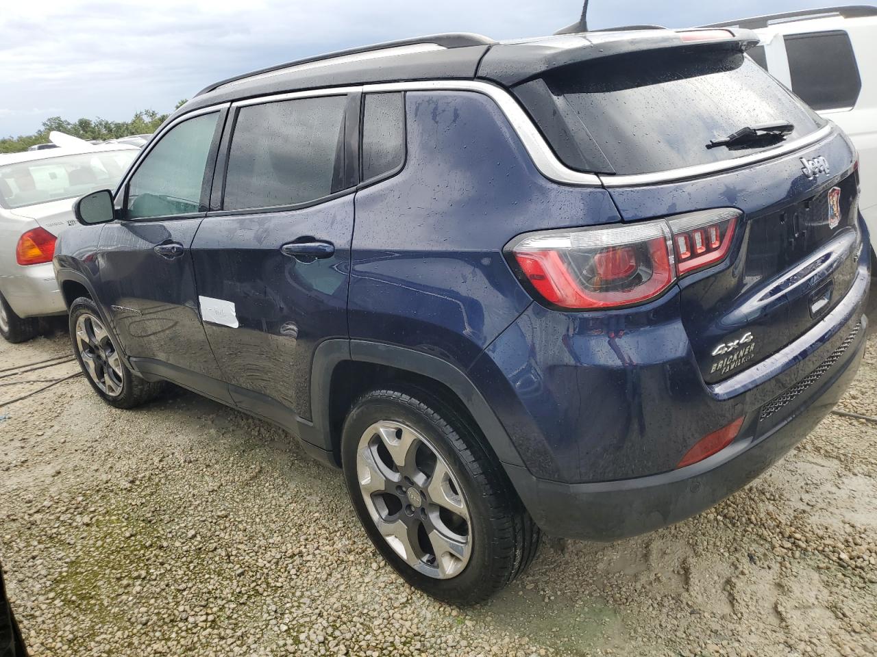 2018 Jeep Compass - Image 2