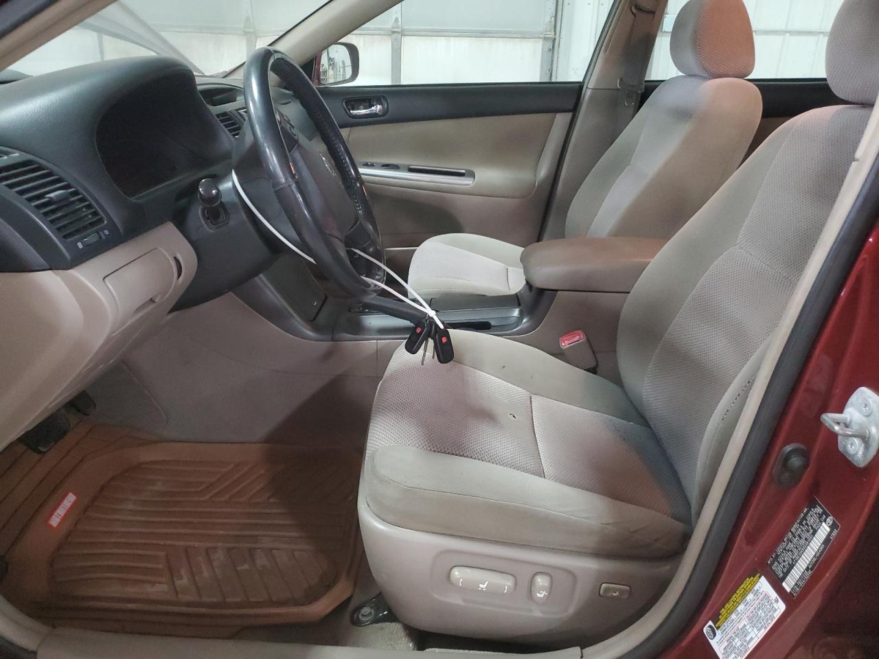 2005 Toyota Camry - Image 7
