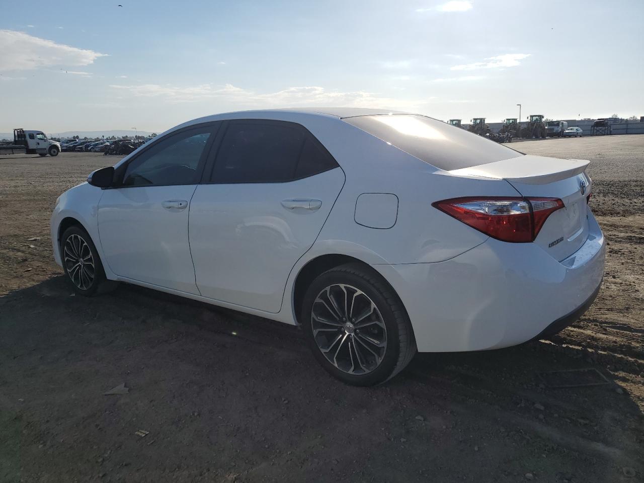 2015 Toyota Corolla - Image 2