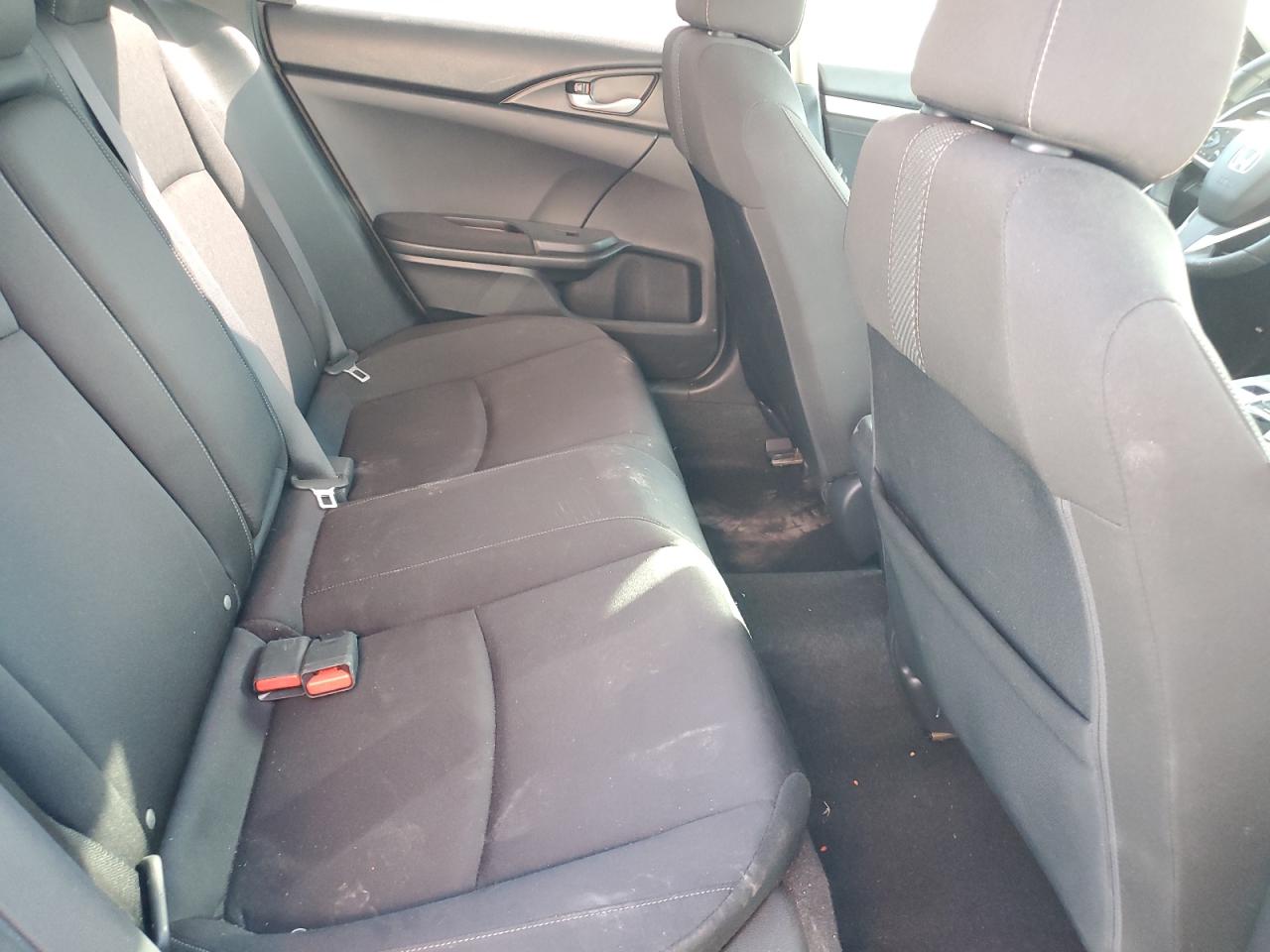 2016 Honda Civic - Image 10
