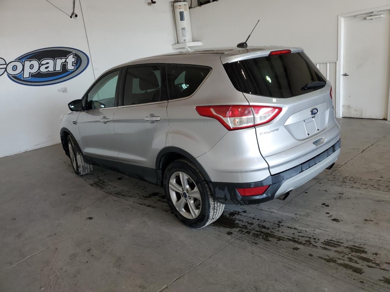 1FMCU9GX8GUB01004 2016 FORD ESCAPE - Image 2