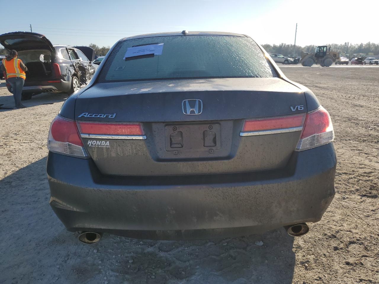 1HGCP3F85BA010061 2011 Honda Accord Exl