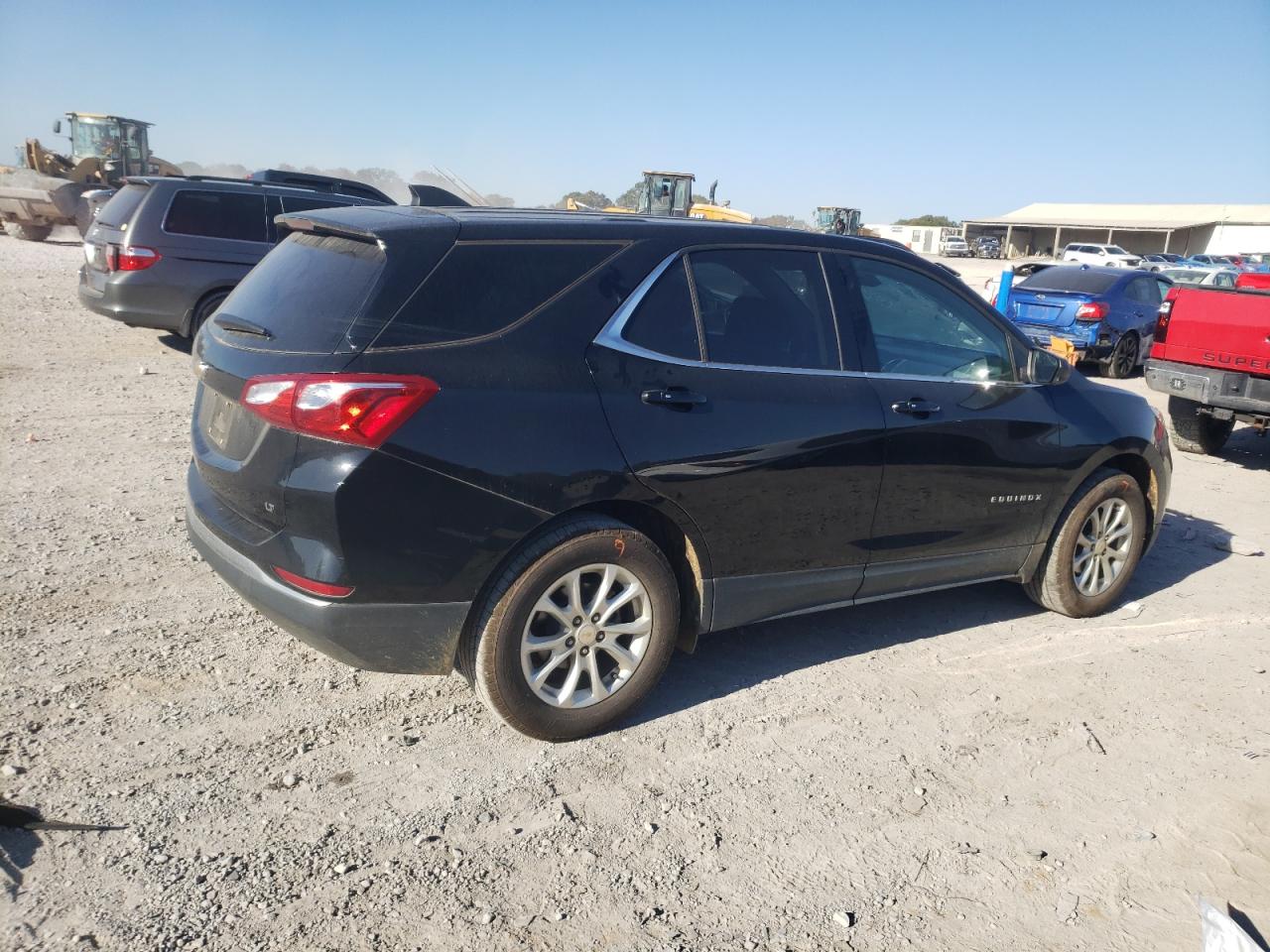 2018 Chevrolet Equinox - Image 3