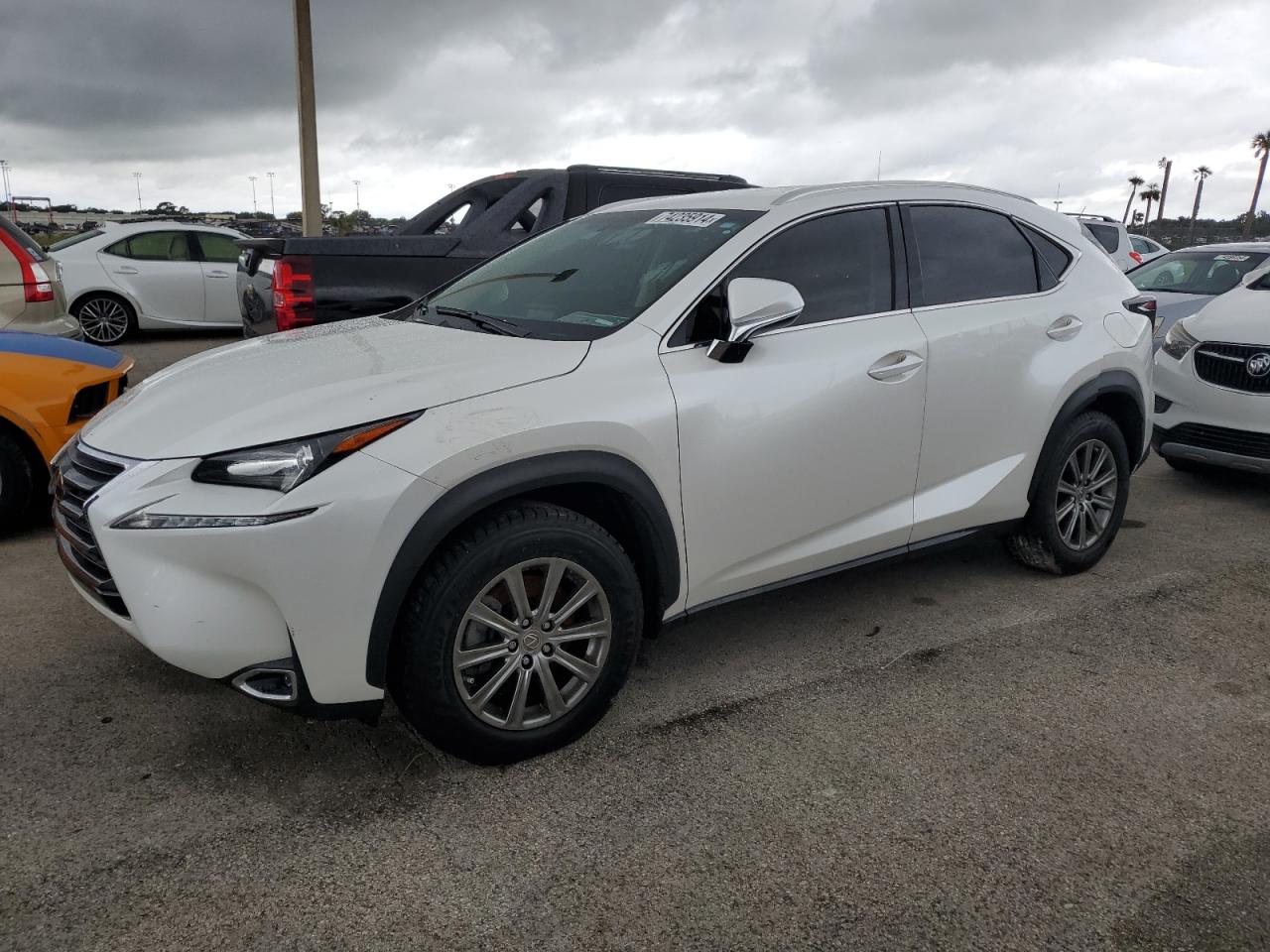 JTJYARBZ5H2084121 2017 LEXUS NX - Image 1