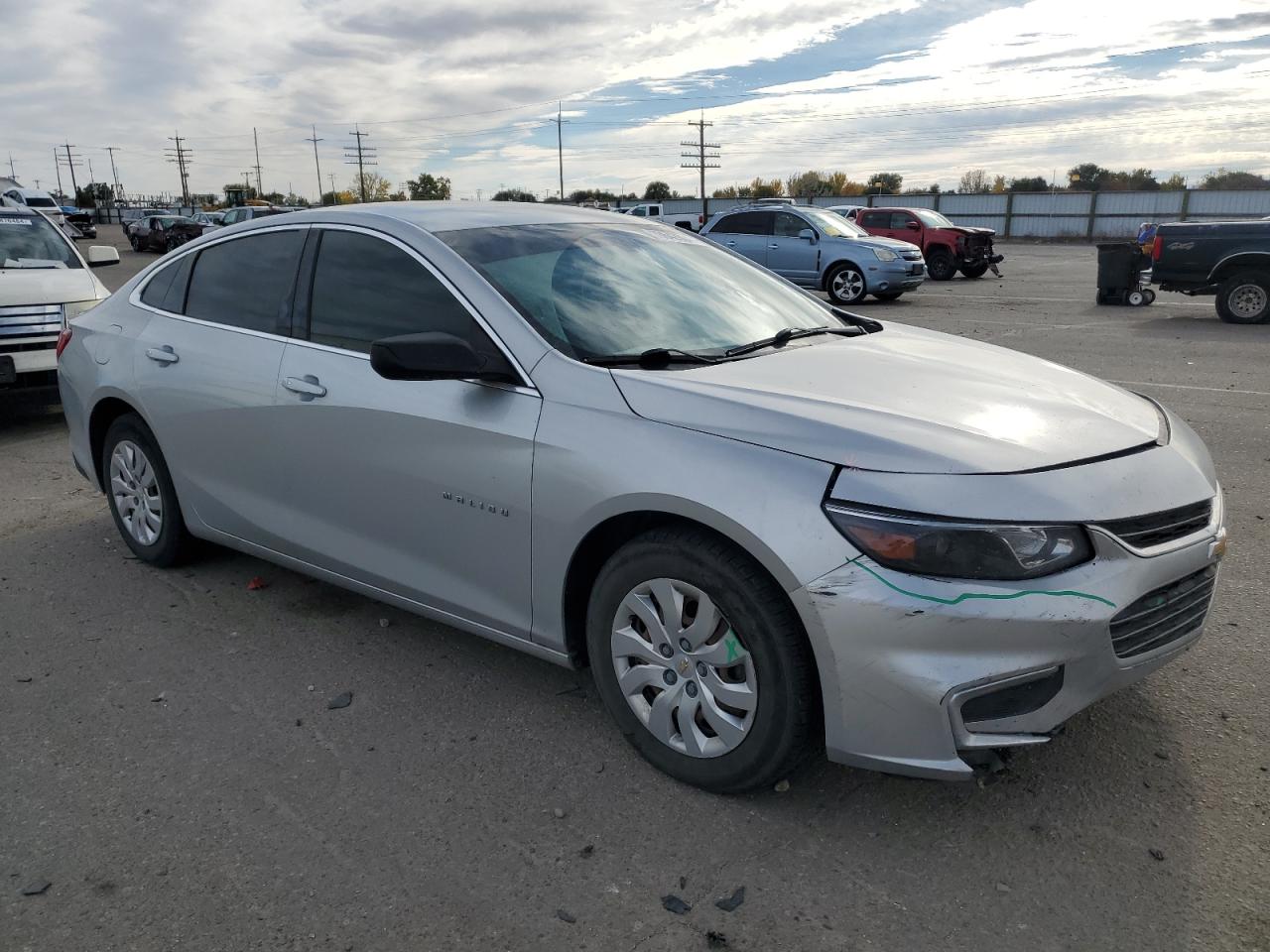 2017 Chevrolet Malibu - Image 4