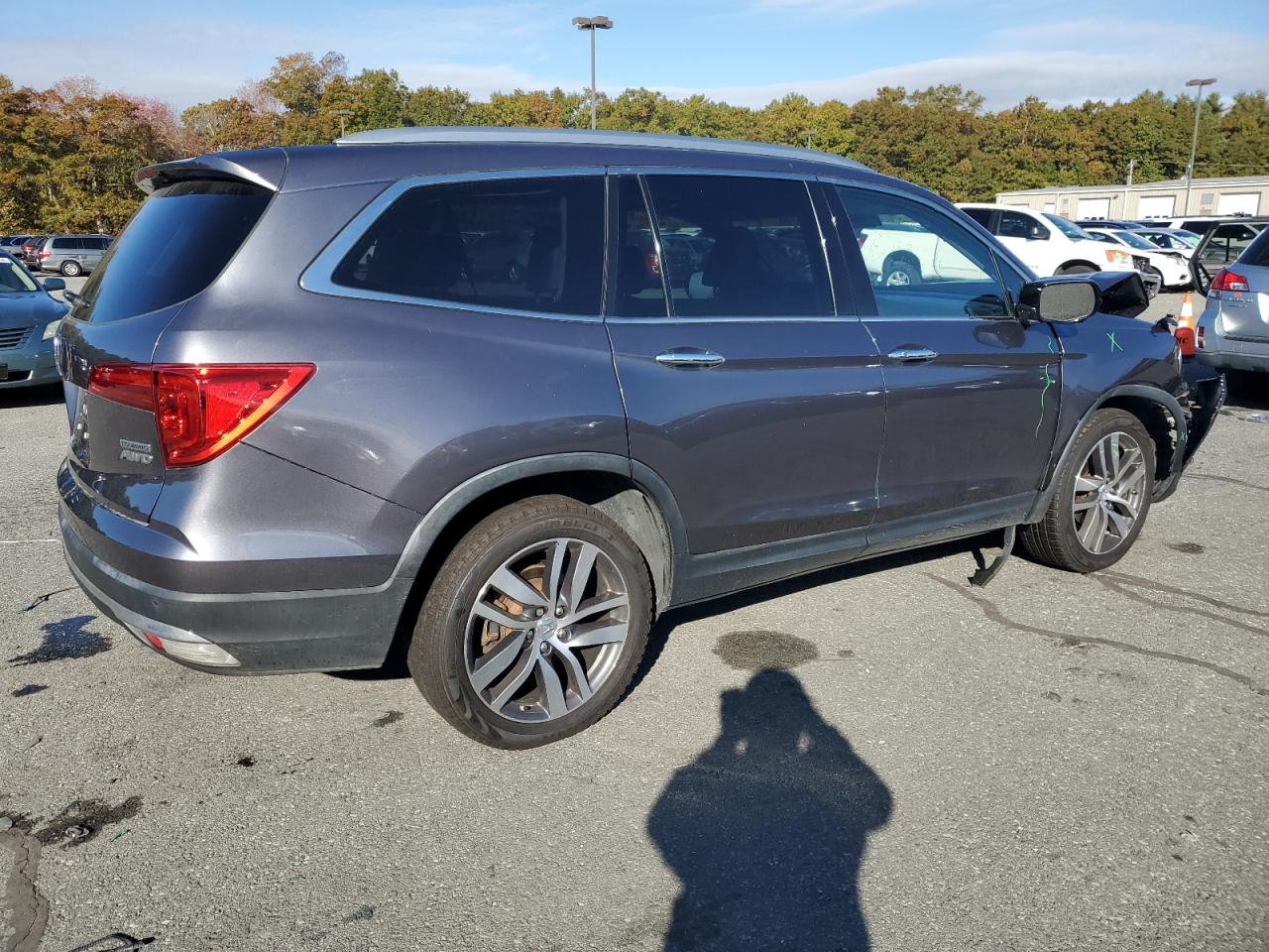2017 Honda Pilot - Image 3