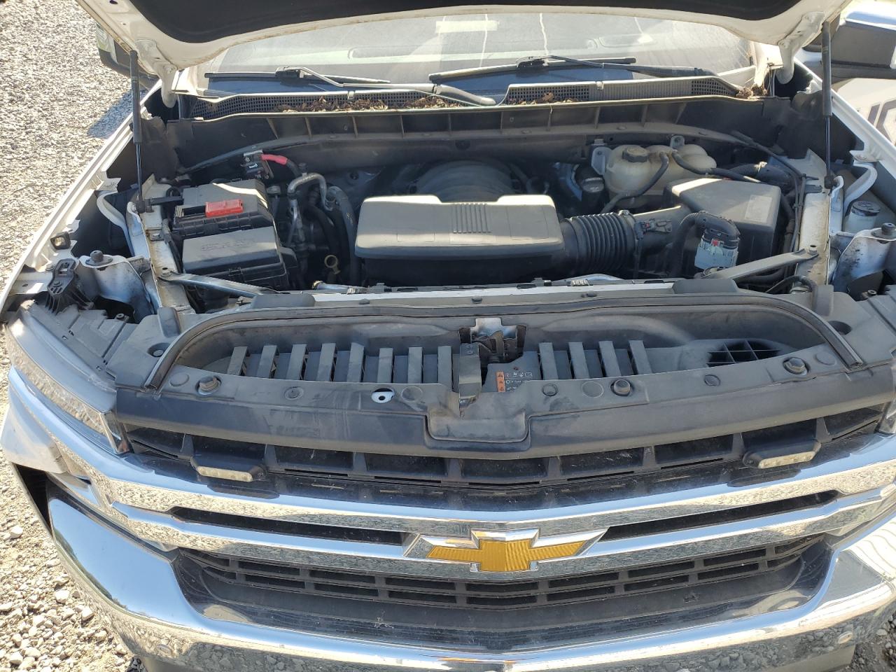 2020 Chevrolet Silverado - Image 11