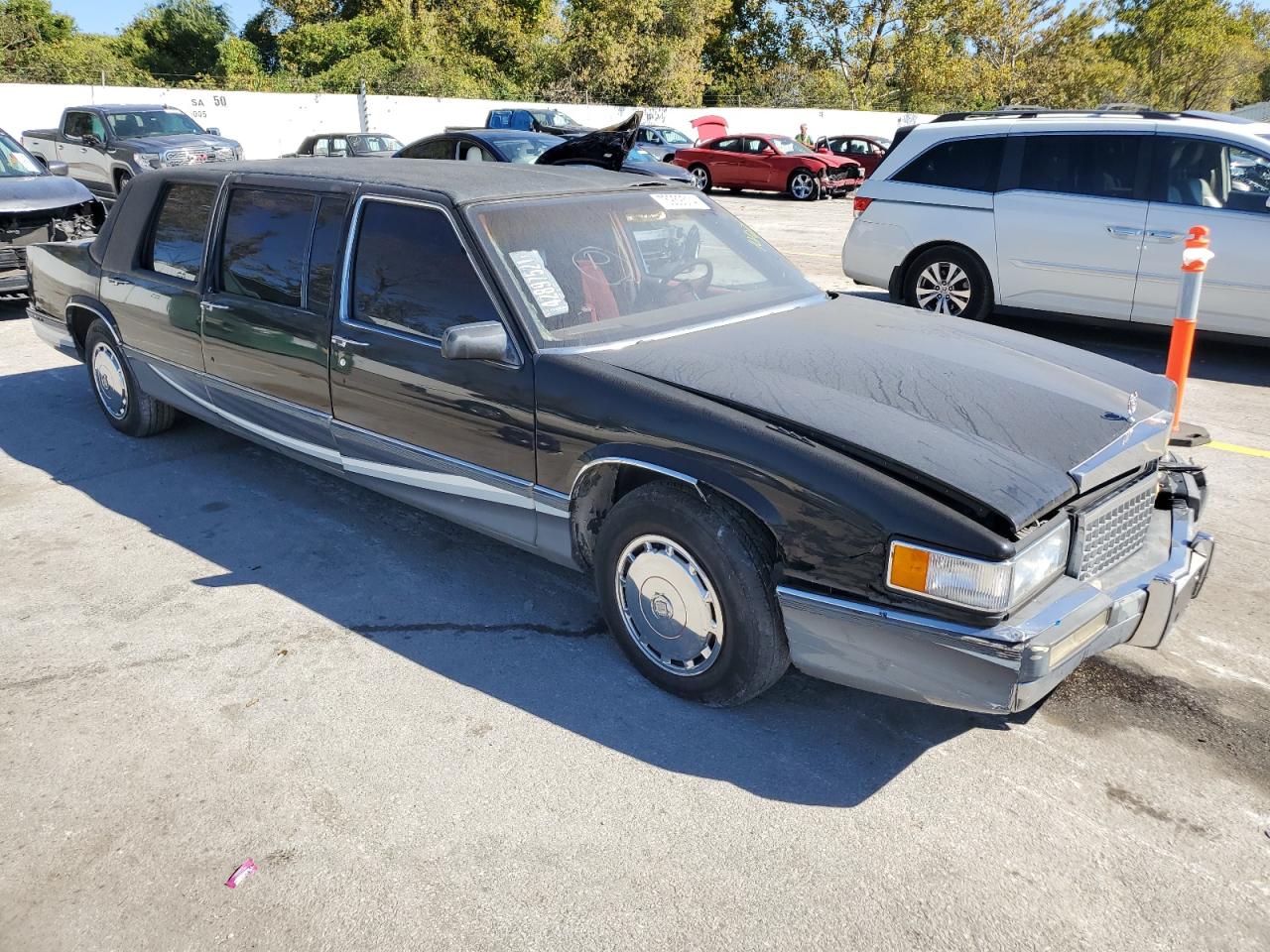1989 Cadillac De Ville - Image 4