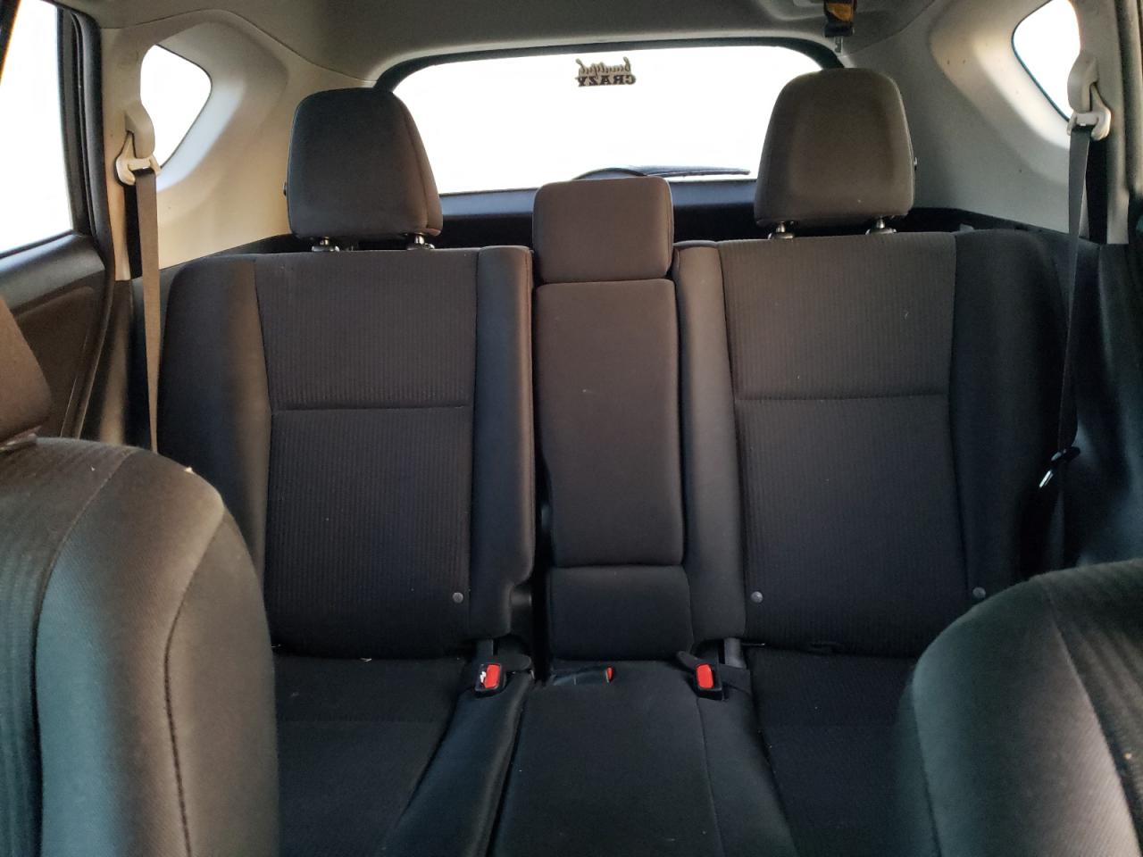 2017 Toyota RAV 4 - Image 10