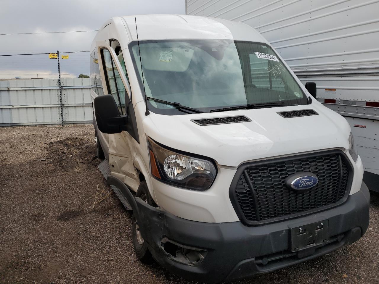 VIN 1FBAX9C82MKA89042 2021 FORD TRANSIT no.4