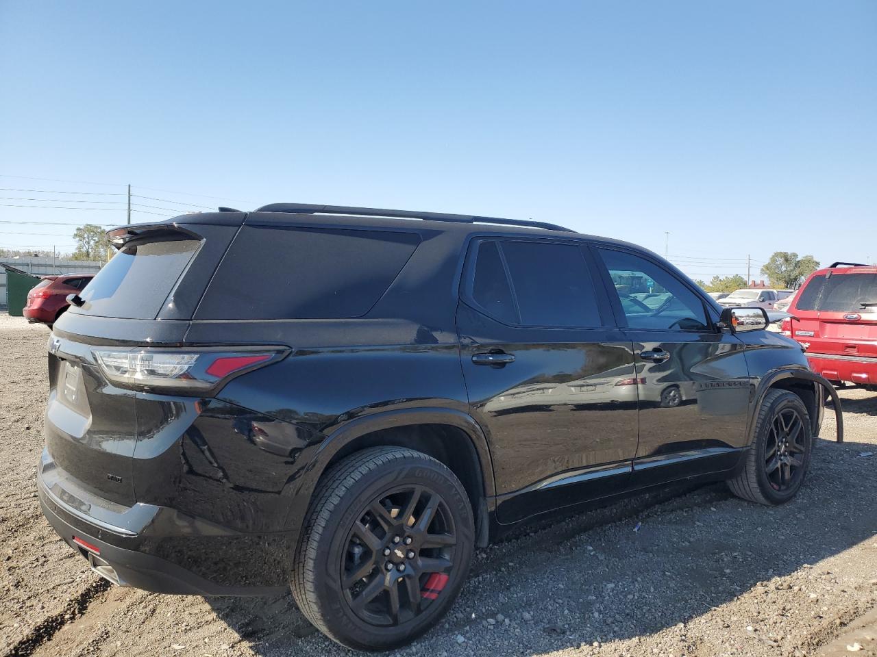 2018 Chevrolet Traverse - Image 3