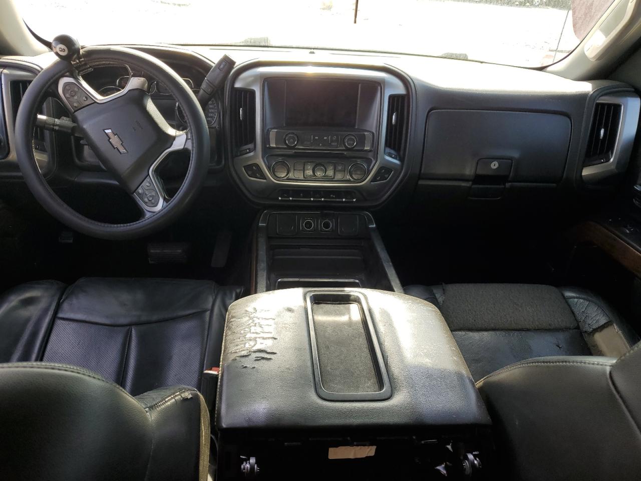 2015 Chevrolet Silverado - Image 8