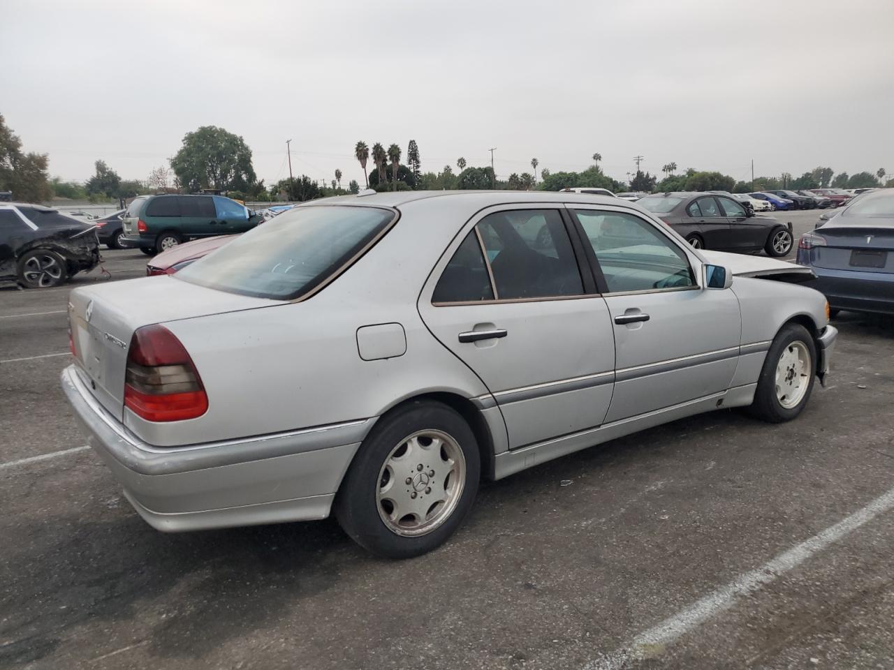 2000 Mercedes-Benz C-klasse - Image 3