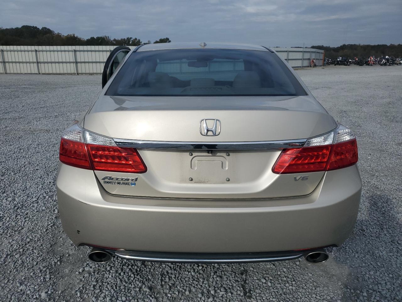 2014 Honda Accord Exl VIN: 1HGCR3F82EA021372 Lot: 78211304