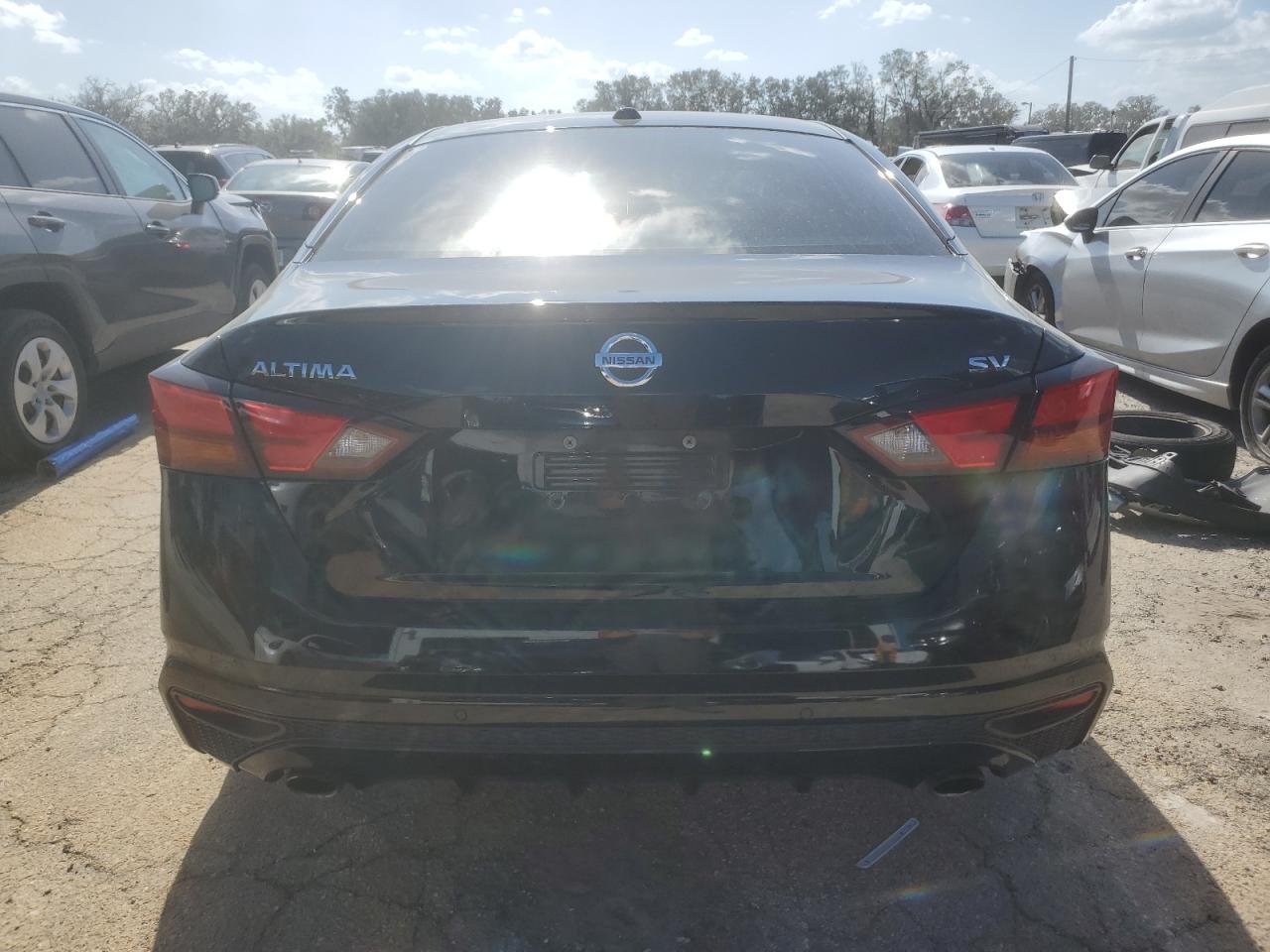 1N4BL4DV3KC143092 2019 Nissan Altima Sv