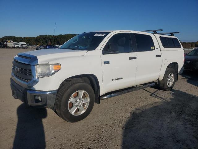 2015 Toyota Tundra Crewmax Sr5