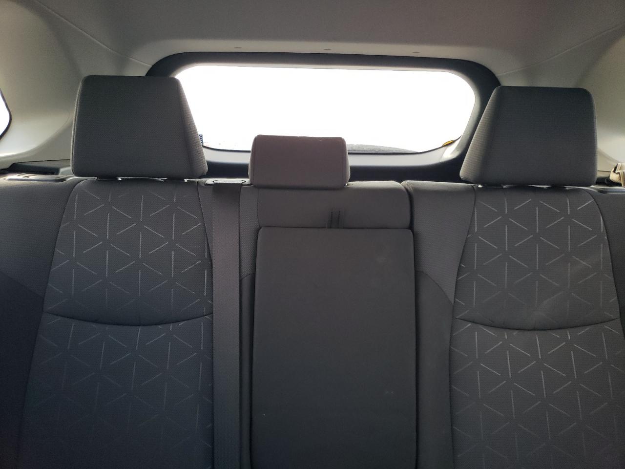 2020 Toyota RAV 4 - Image 10