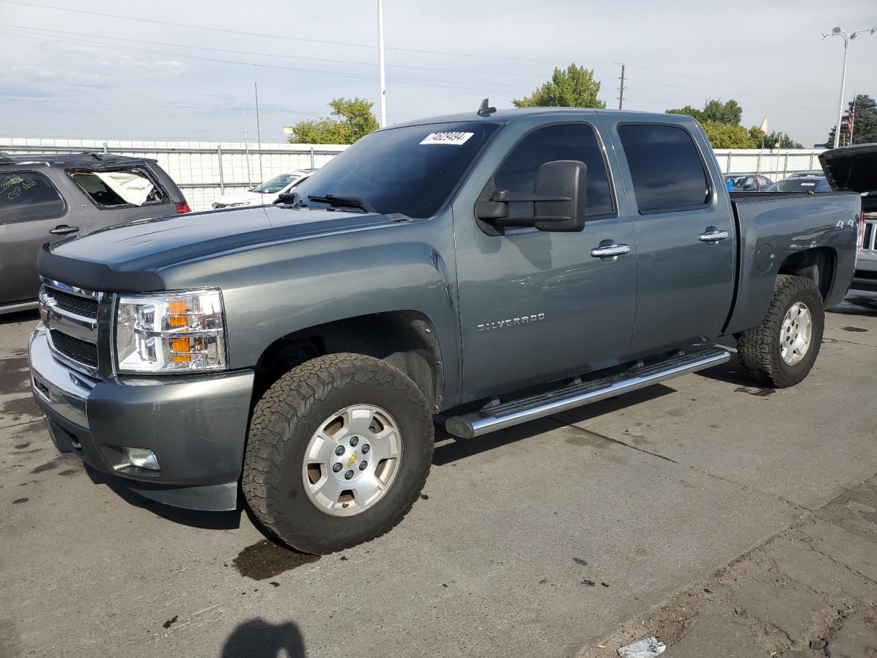 3GCUKSE22BG163233 2011 Chevrolet Silverado K1500 Lt