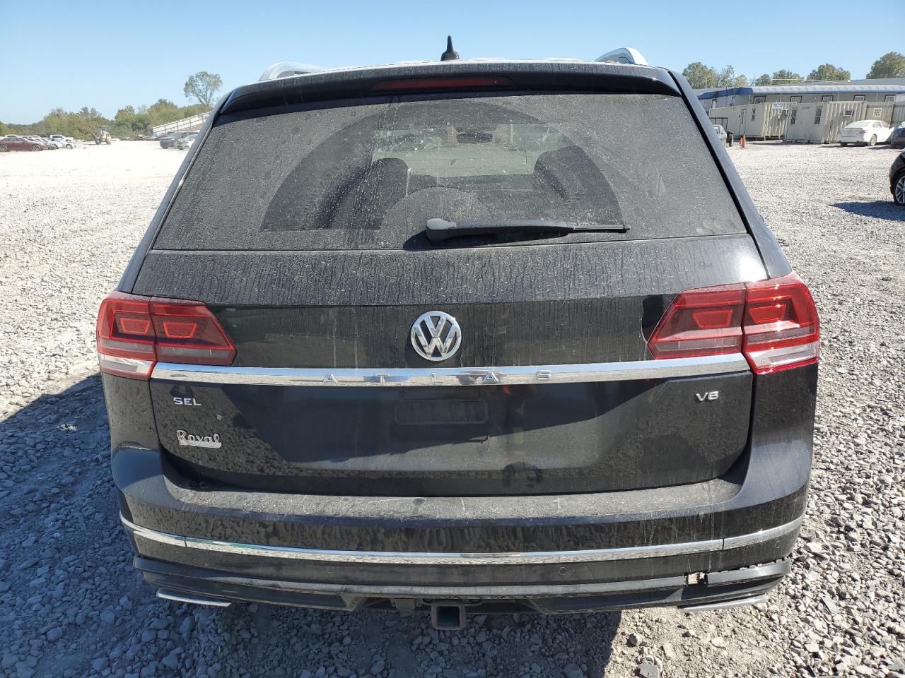 2018 Volkswagen Atlas Sel VIN: 1V2SR2CA1JC524366 Lot: 74943594