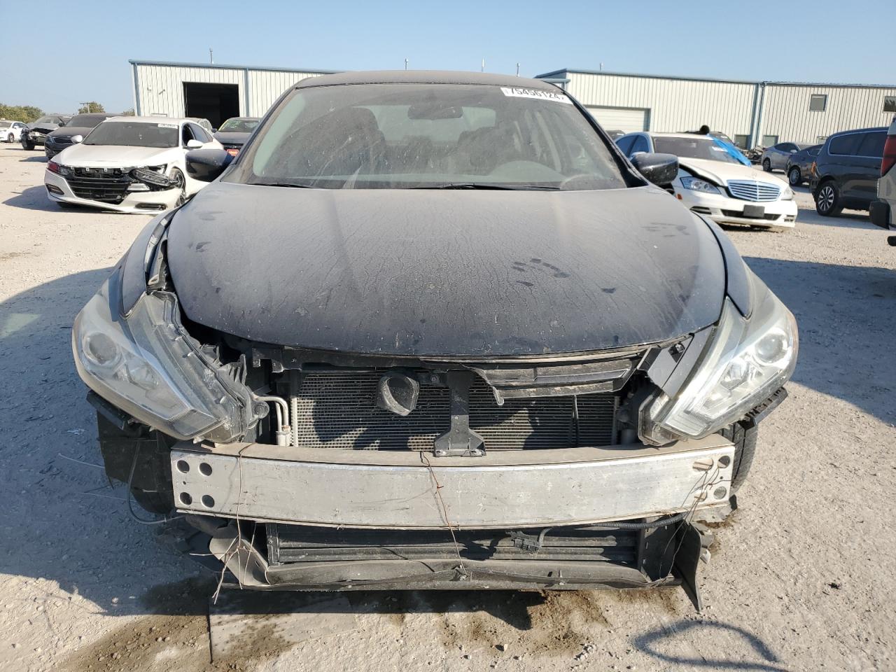 2016 Nissan Altima - Image 5