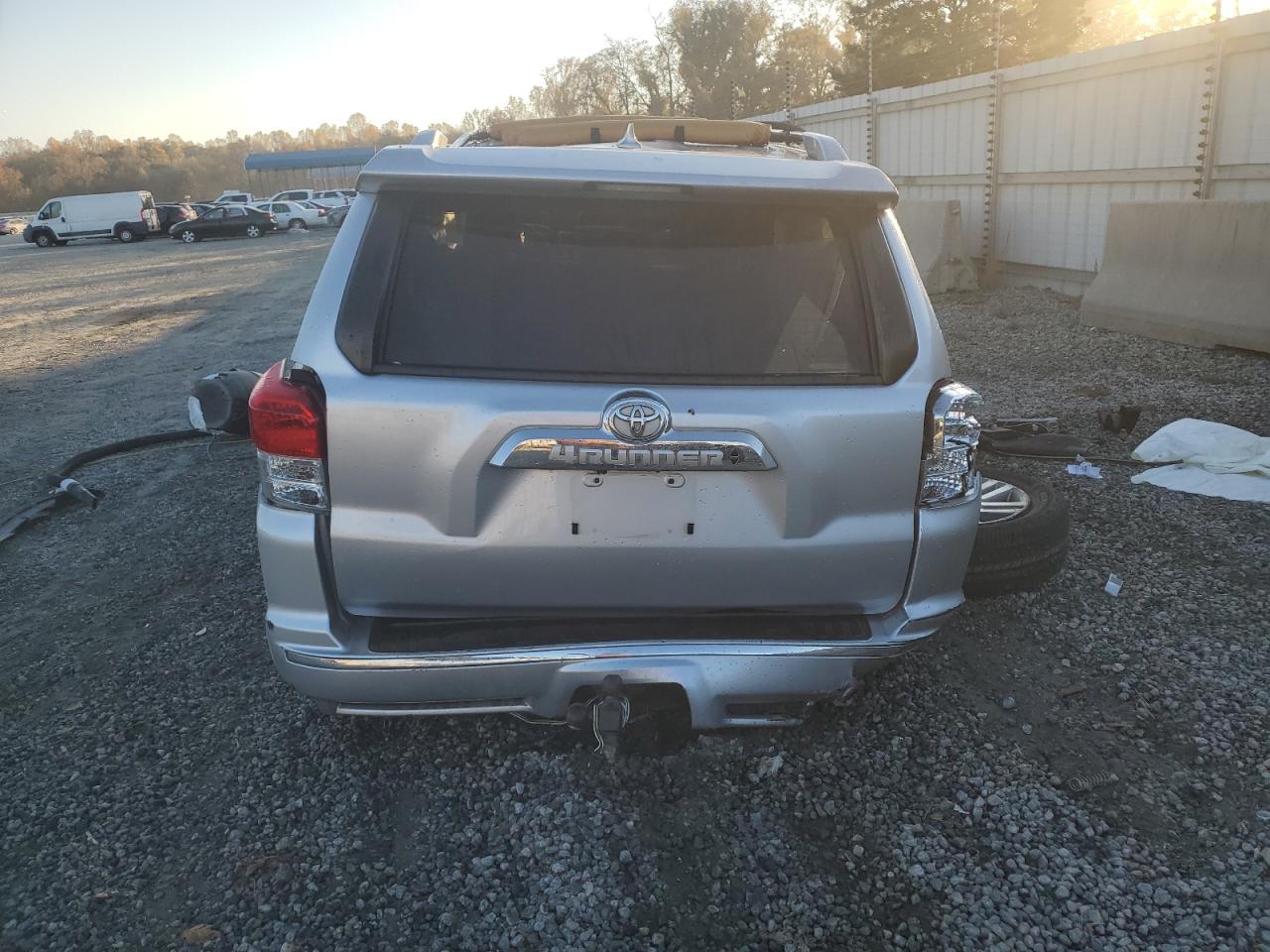 2010 Toyota 4Runner Sr5 VIN: JTEZU5JR4A5001433 Lot: 78611474