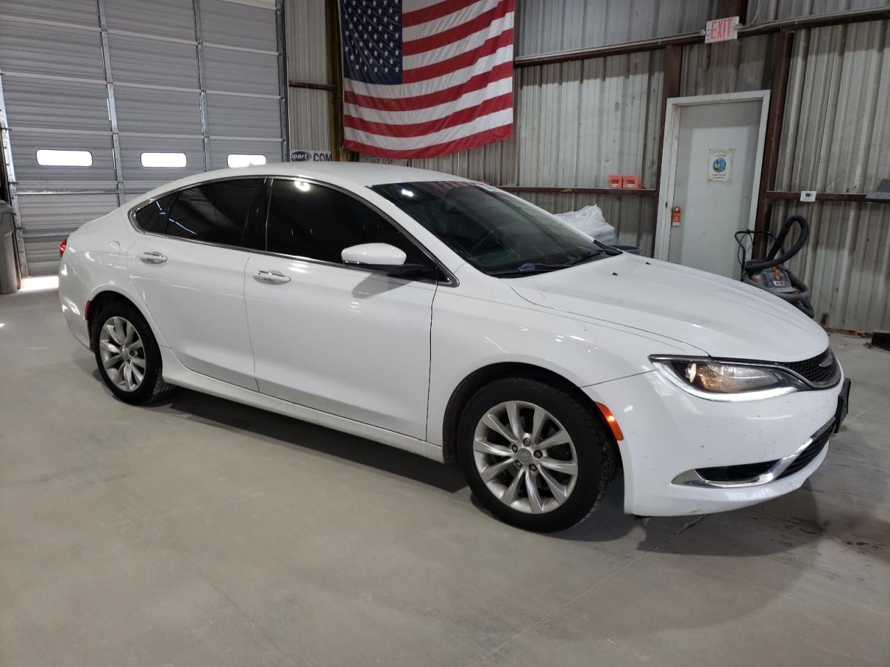 2016 Chrysler 200 C VIN: 1C3CCCCB5GN109963 Lot: 75339354