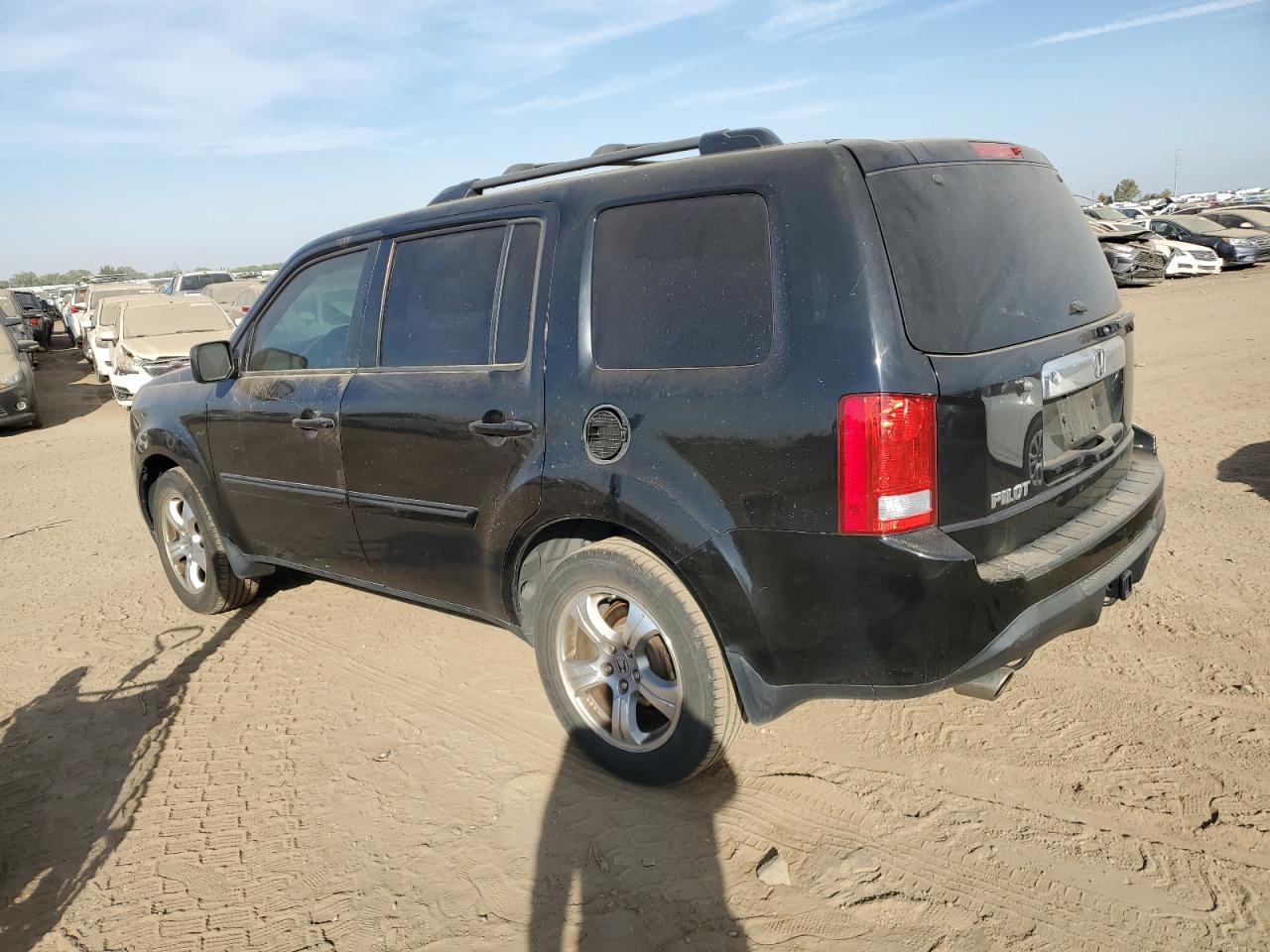 2015 Honda Pilot - Image 2