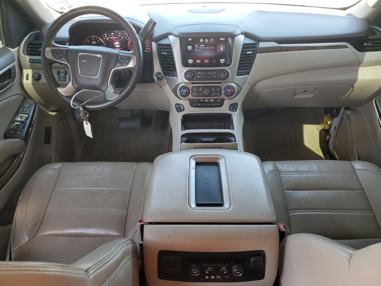 1GKS1CKJ6FR278102 2015 GMC Yukon Denali