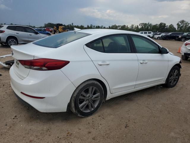  HYUNDAI ELANTRA 2018 Белый