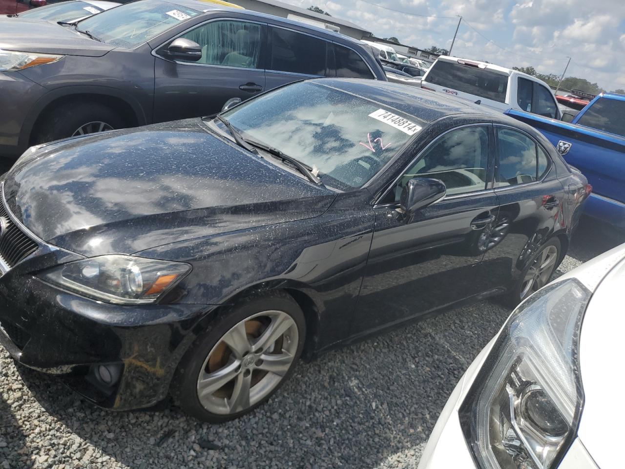 Lexus IS