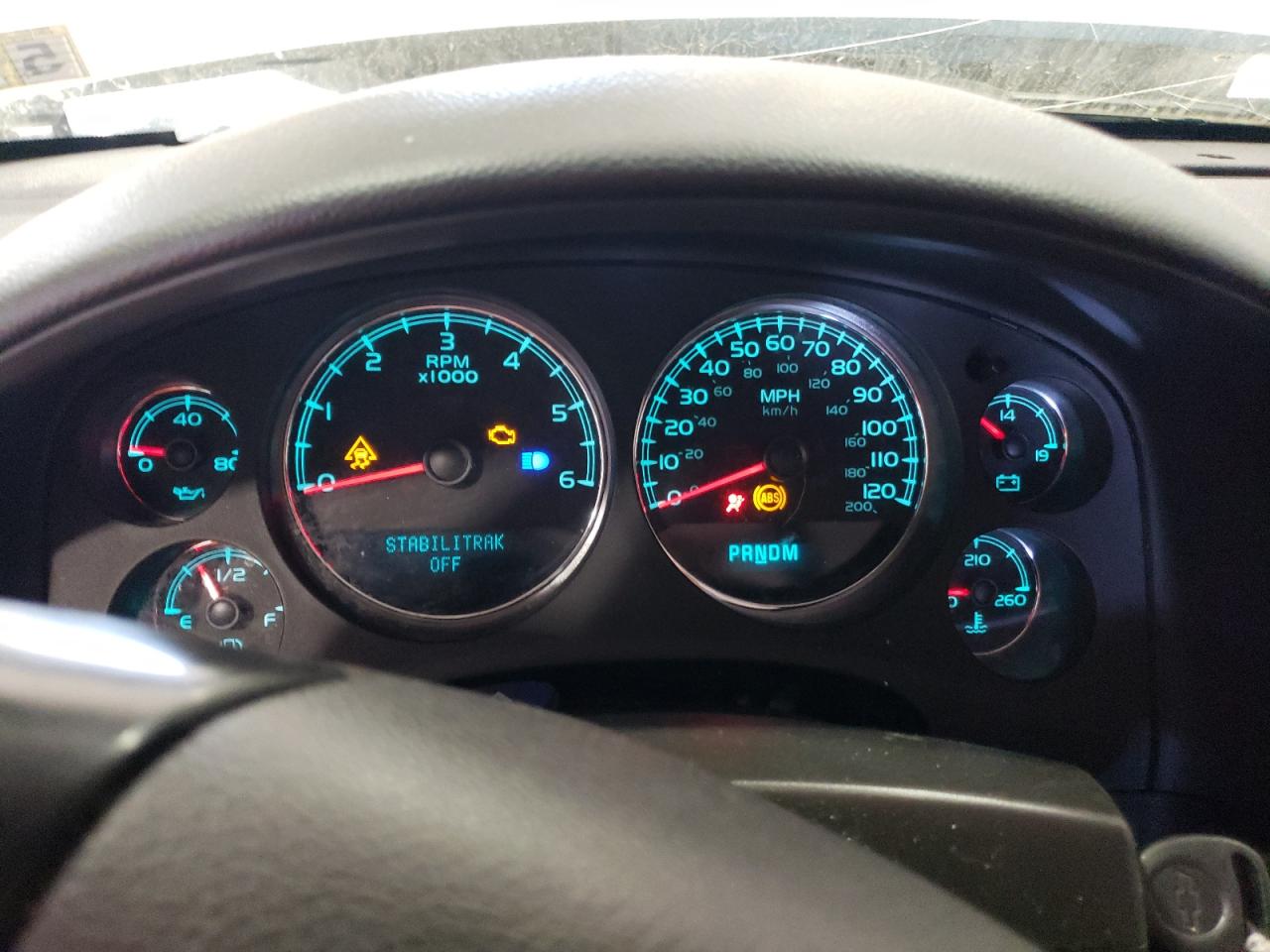 2009 Chevrolet Suburban - Image 9